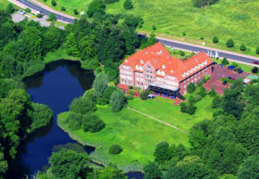 Гостиница The Royal Inn Park Hotel Fasanerie  Нойштрелиц